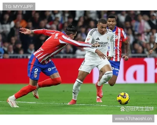 罗德里与楚阿梅尼：防守型后腰的战术角色及比赛影响力对比