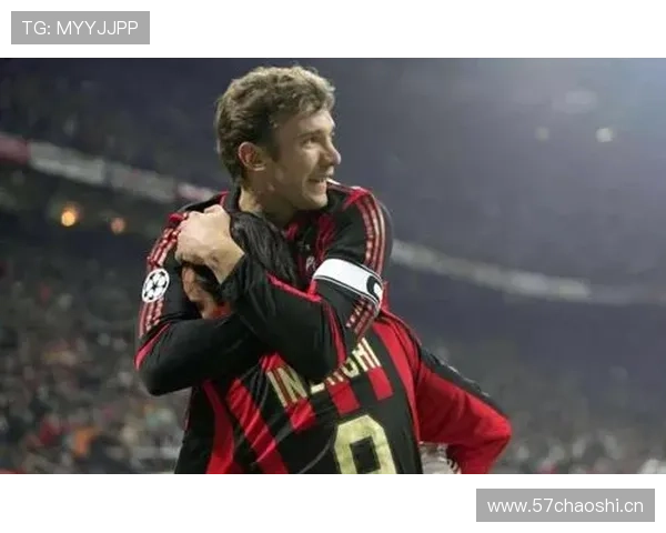 苏亚雷斯与莱万终结模式分化：单点爆破转向体系嵌入