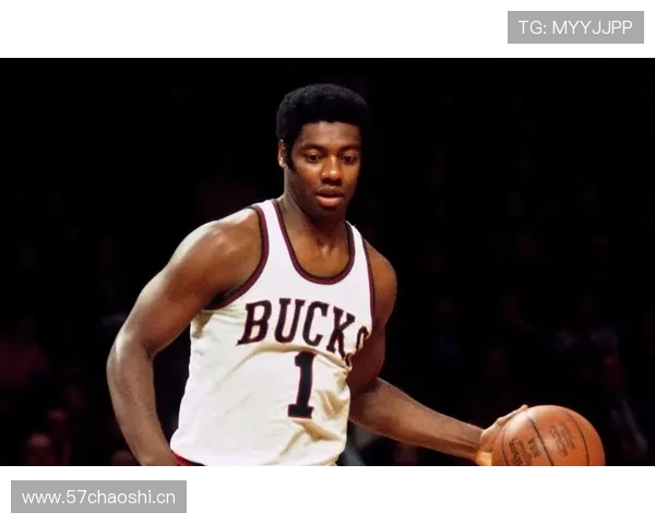 组织型奥斯卡·罗伯特森突破组织牵制内线异于魔术师