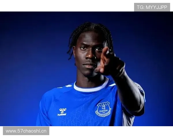 阿马杜·奥纳纳本赛季表现稳健，中场竞争力持续提升